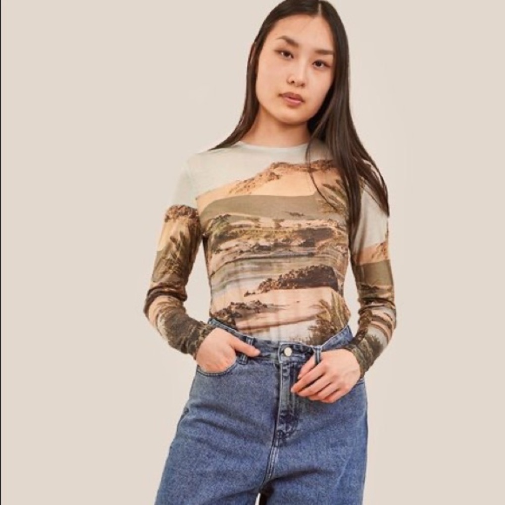 Worn a few times PW Horatio top